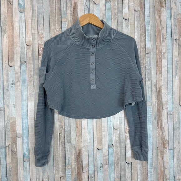 Free People Tops - Free People S Movement Ribbed Knit So Fly Henley Pullover Crop Long Sleeve Top